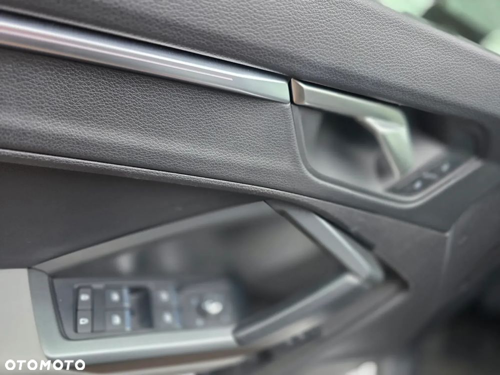 Audi Q3 TFSI 195 kW Quattro S tronic - 10