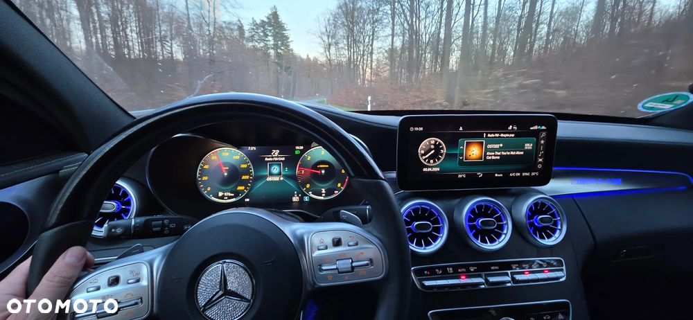Mercedes-Benz Klasa C 220 d 9G-TRONIC AMG Line - 13