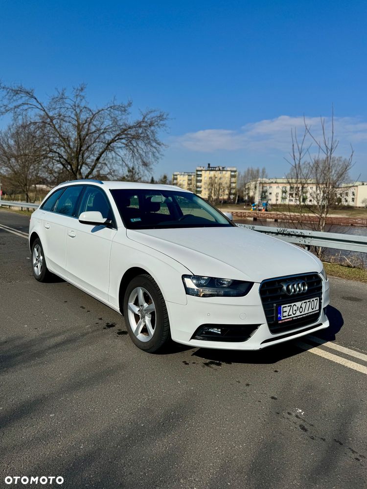 Audi A4 Avant 2.0 TDI DPF Ambition - 6