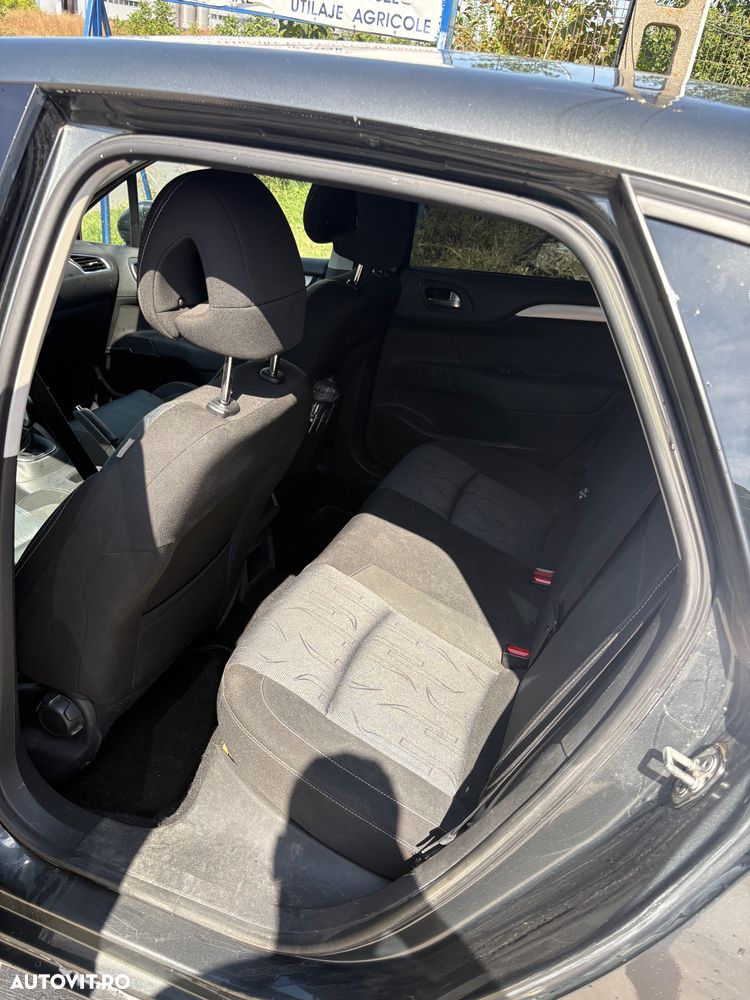 Citroën C4 HDi 90 Business Class - 9