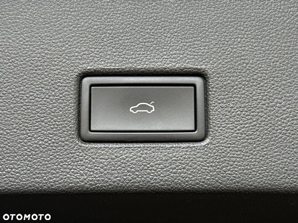 Volkswagen T-Roc 1.5 TSI ACT Premium DSG - 34