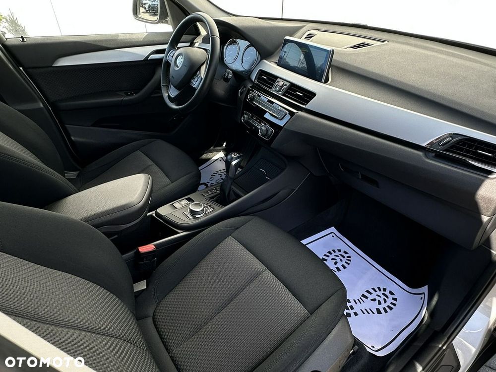 BMW X1 xDrive25e Advantage - 17