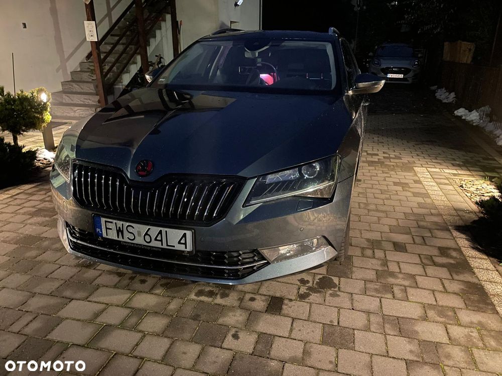 Skoda Superb 2.0 TDI DSG Style - 1