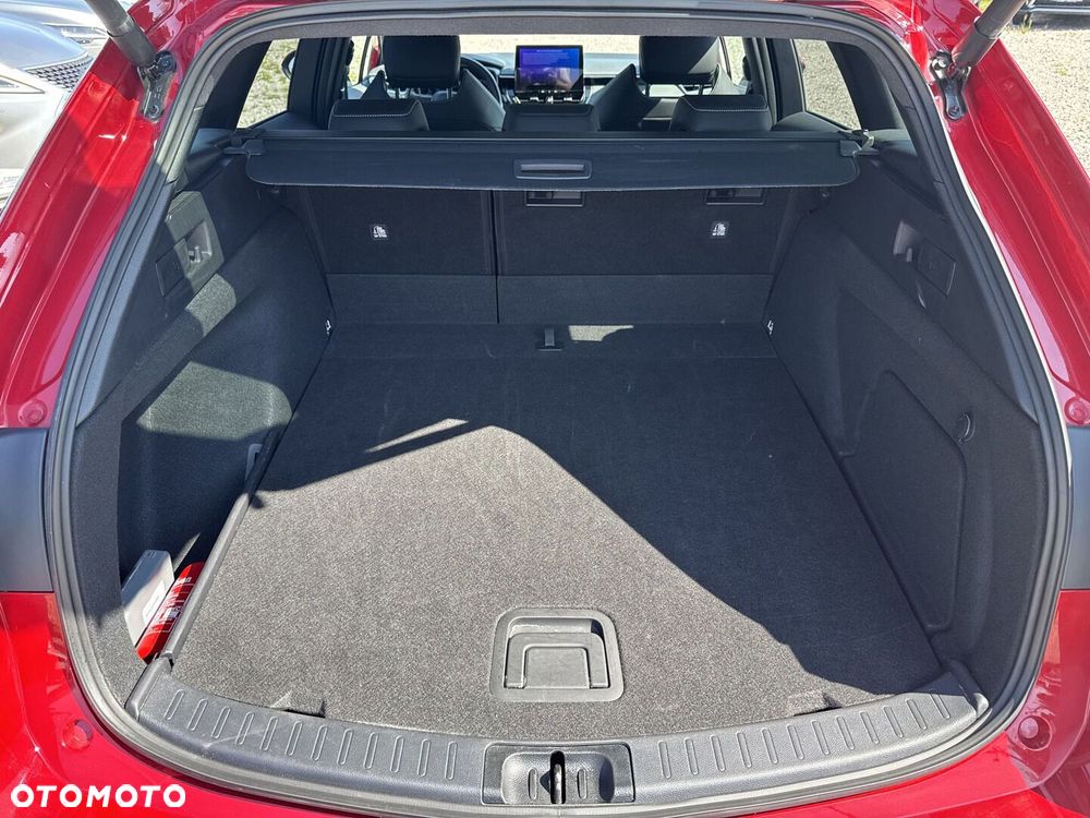 Toyota Corolla - 12