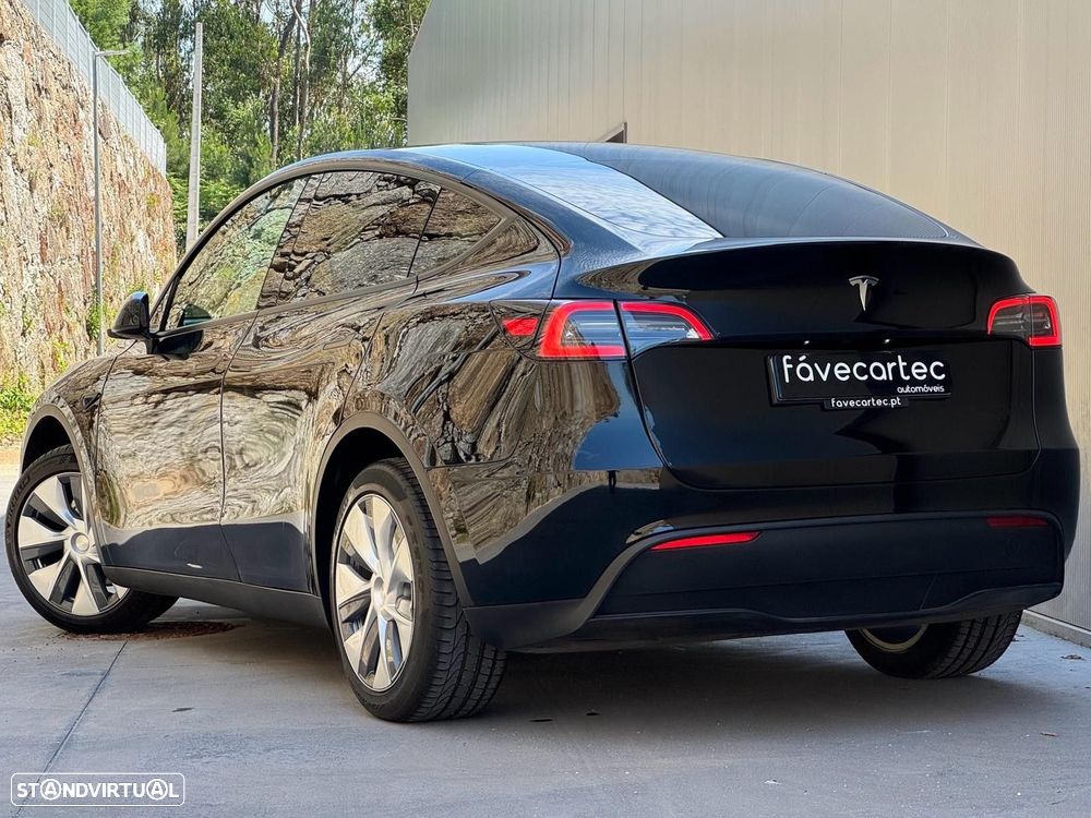 Tesla Model Y Standard - 16