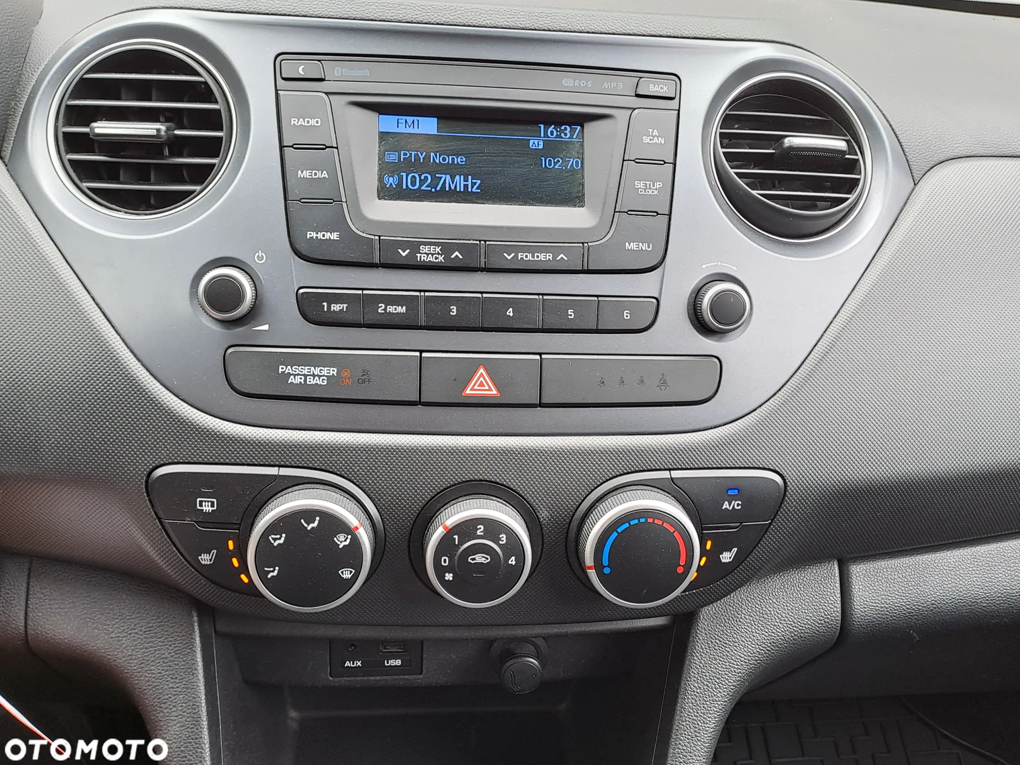 Hyundai i10 1.2 Passion Plus - 27