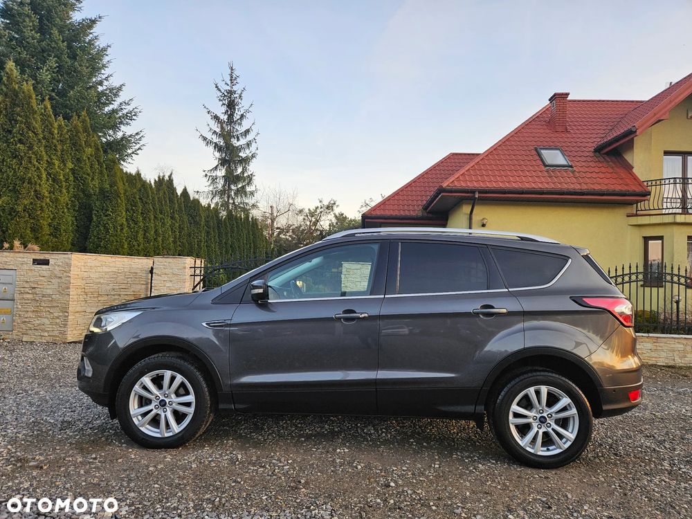 Ford Kuga 1.5 EcoBoost 2x4 Titanium - 5