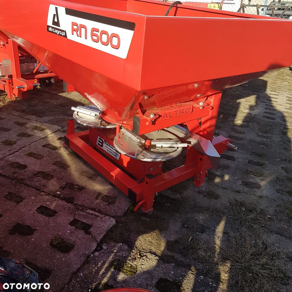 Inny ROZSIEWACZ ALTRO - 4