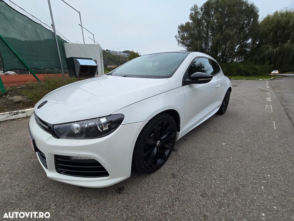 Volkswagen Scirocco R 2.0 TSI DSG - 7