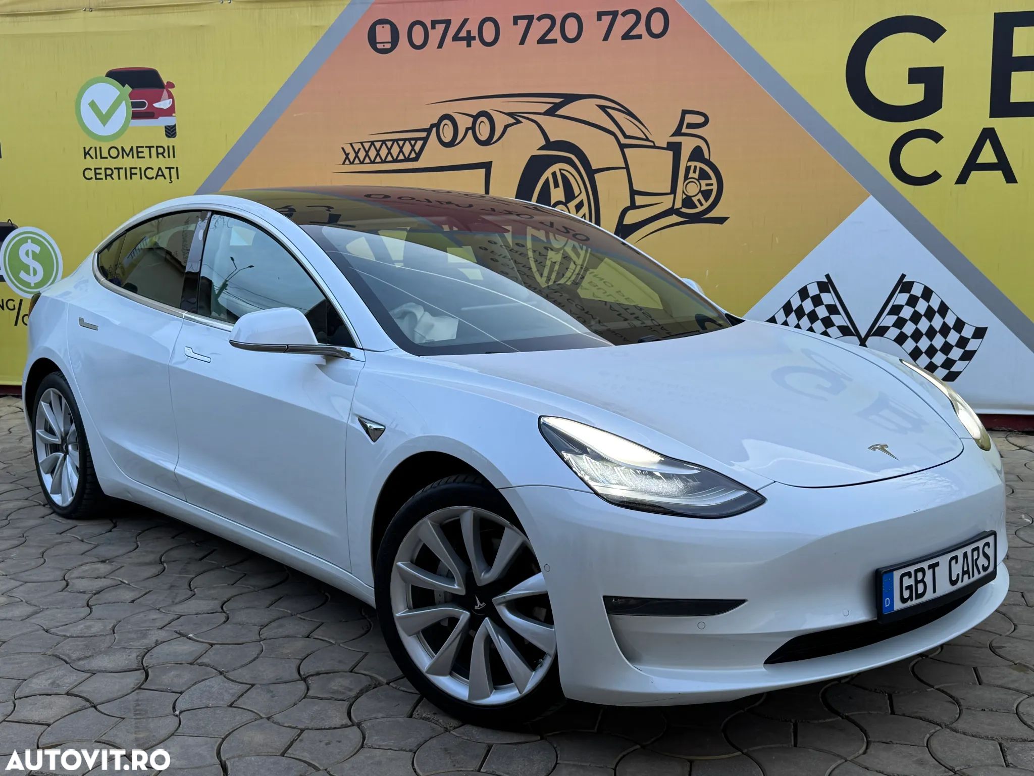 Tesla Model 3 Langstreckenbatterie Allradantrieb Dual Motor - 1