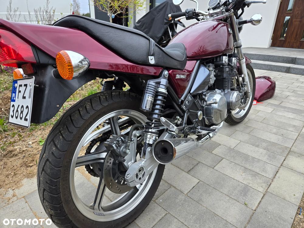 Kawasaki Zephyr - 17