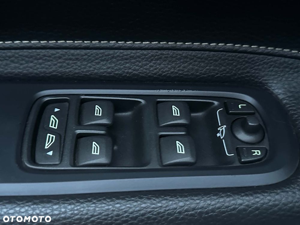 Volvo C70 D3 Summum - 12