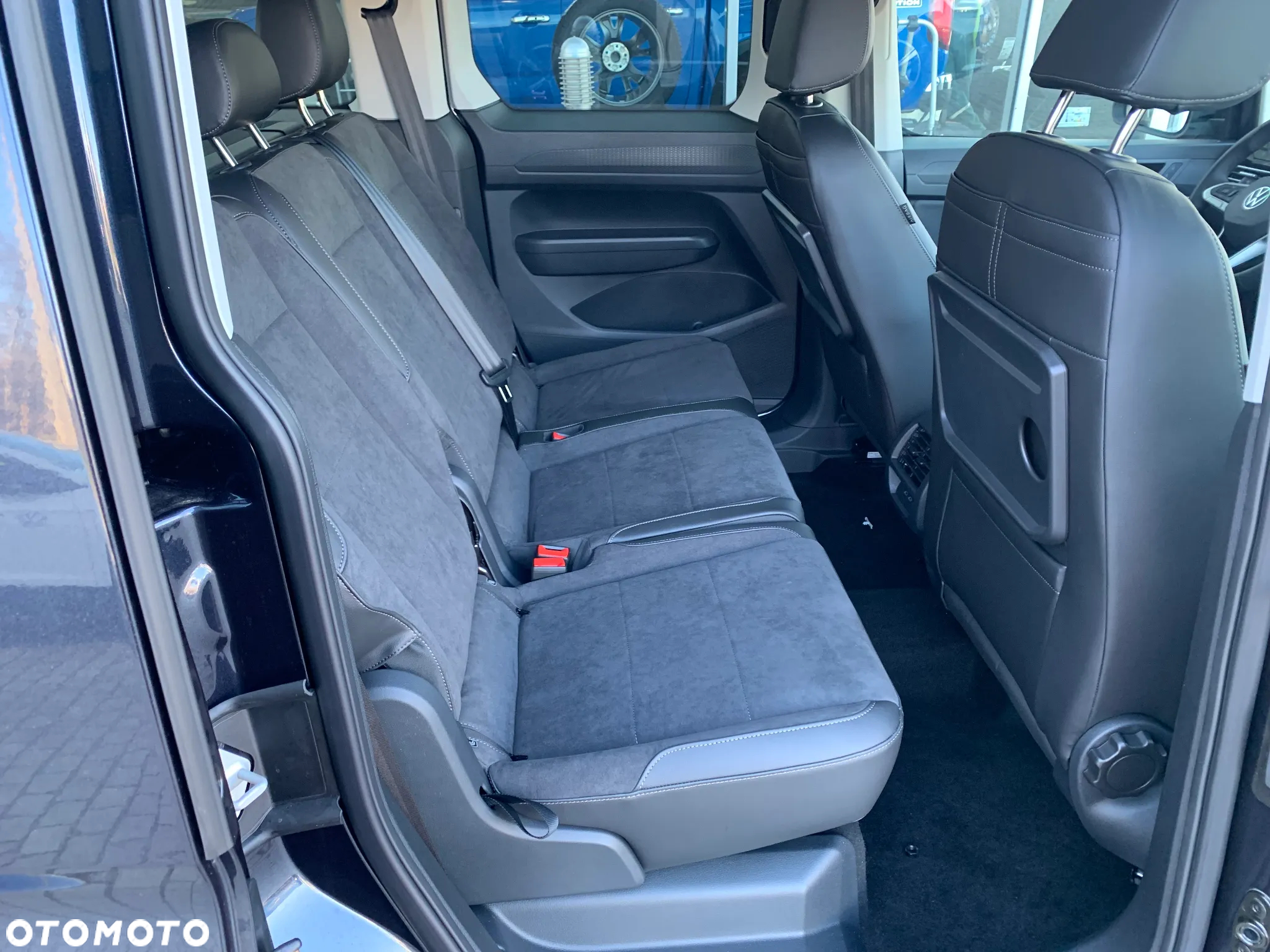 Volkswagen Caddy 2.0 TDI Style DSG - 8
