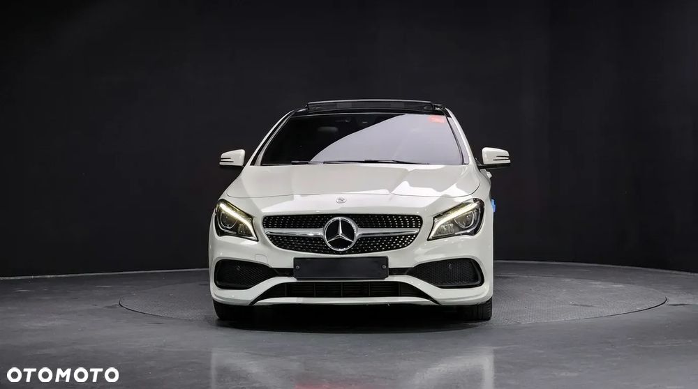 Mercedes-Benz CLA - 3