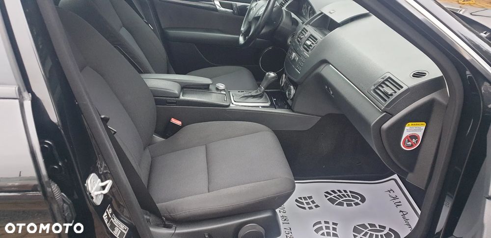 Mercedes-Benz Klasa C - 13