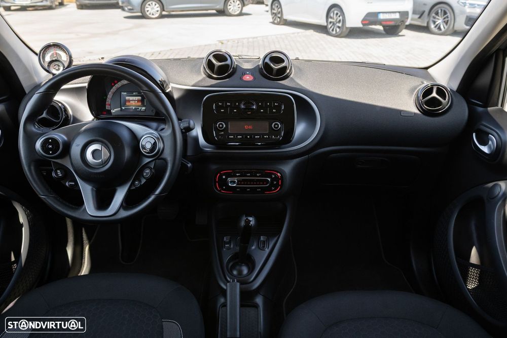 Smart ForFour EQ - 19