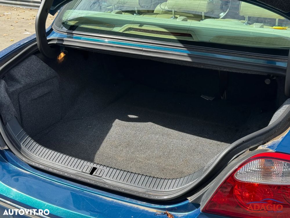Jaguar S-Type 2.7 D Luxury Aut - 36