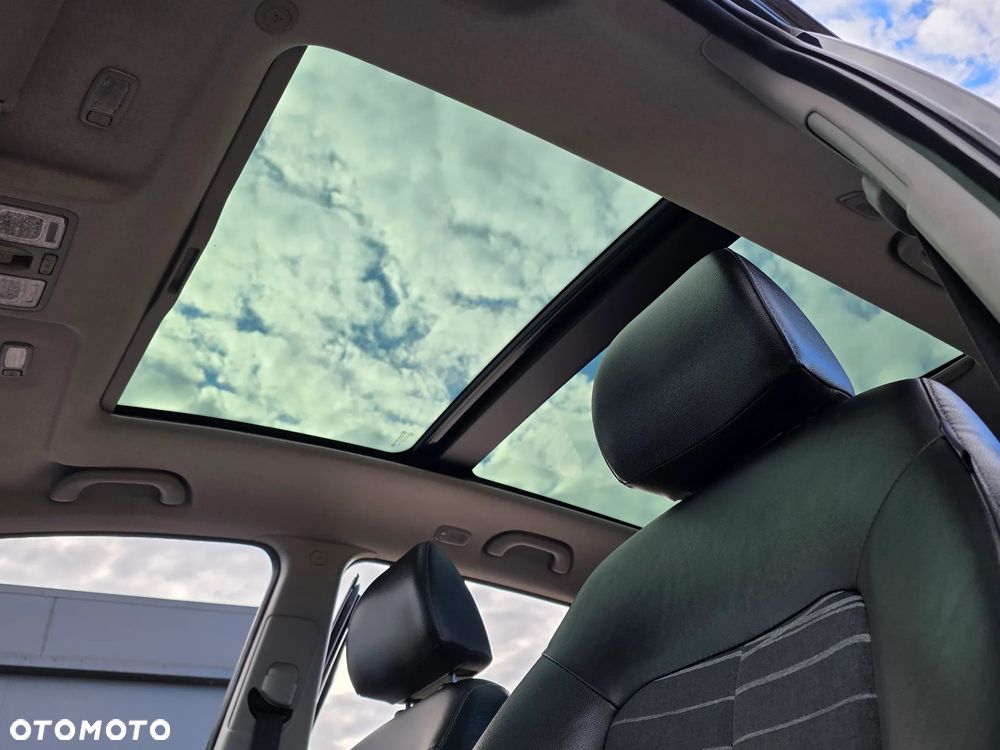 Kia Venga 1.6 CVVT Automatik Dream Team Edition - 32