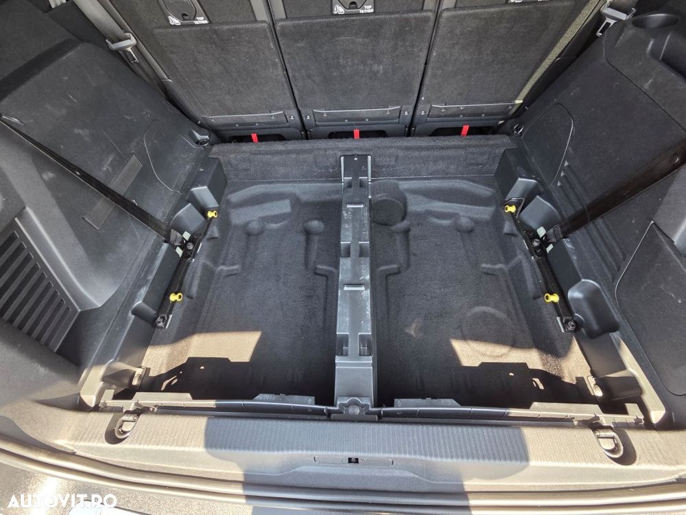 Peugeot 5008 BlueHDI 180 EAT8 GT - 16