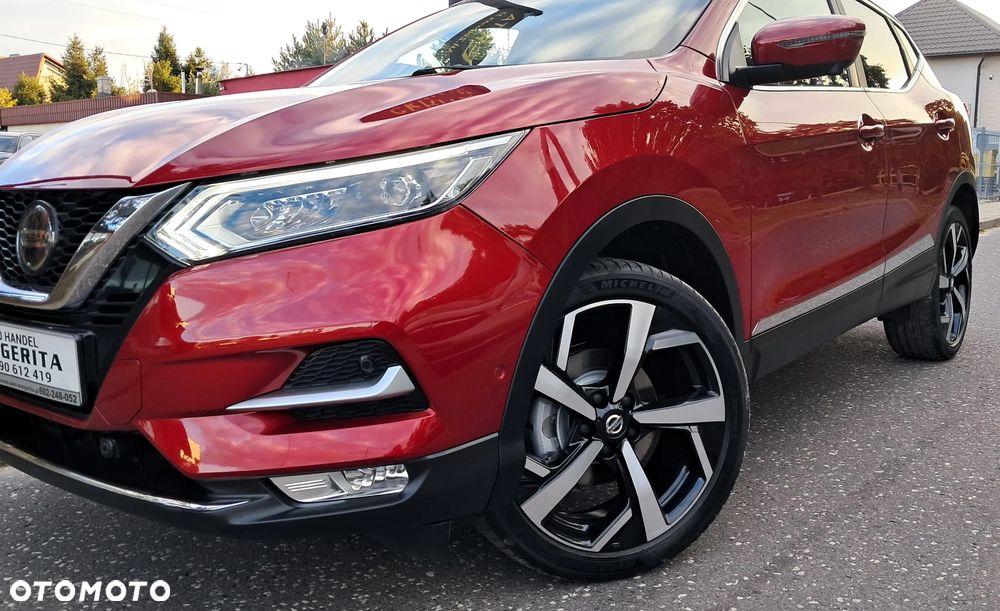 Nissan Qashqai 1.3 DIG-T TEKNA+ - 33