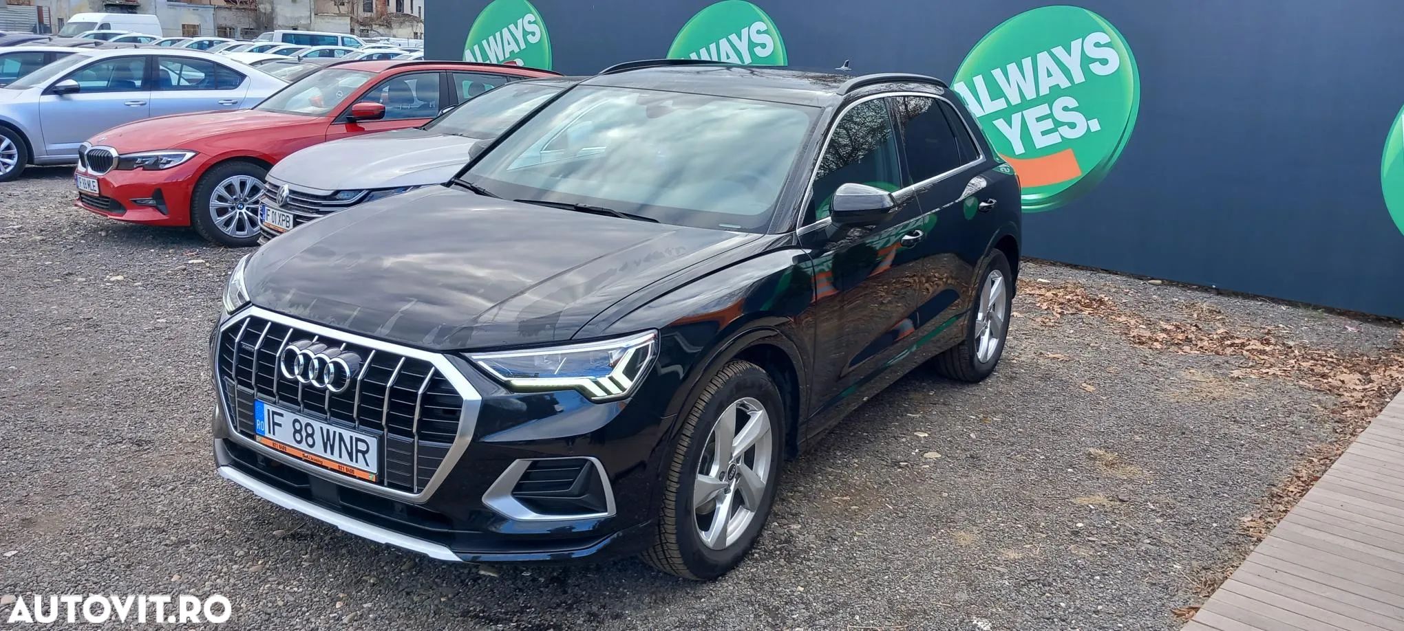 Audi Q3 2.0 35 TDI S tronic quattro S Line - 1