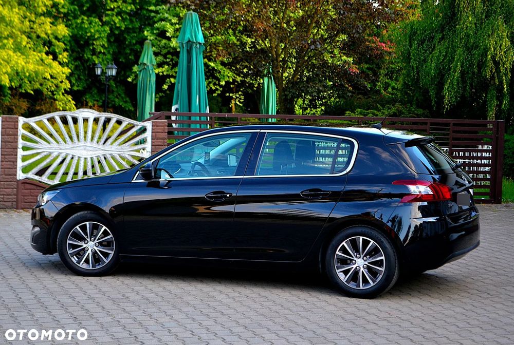 Peugeot 308 - 11
