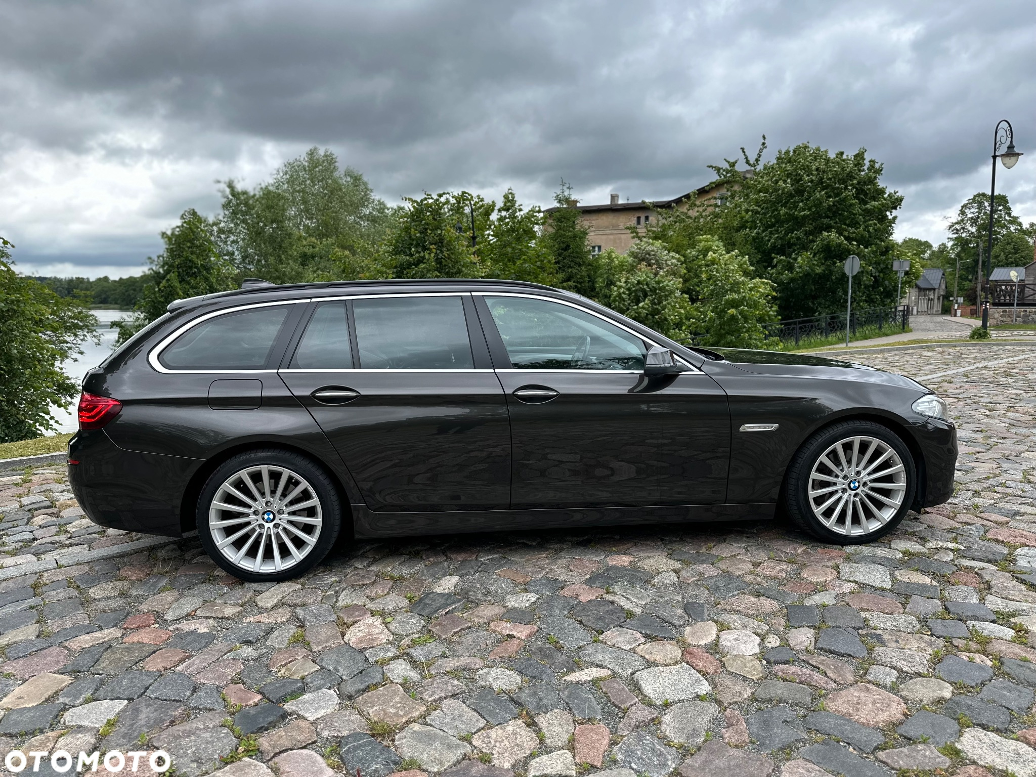 BMW Seria 5 520d Touring - 6