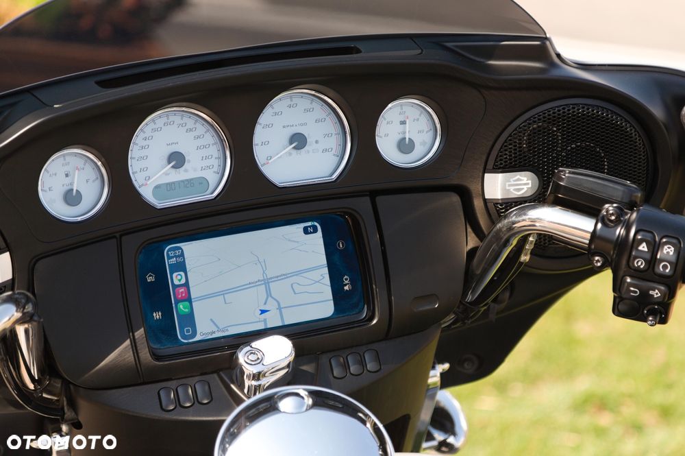 Harley-Davidson Touring Street Glide - 13