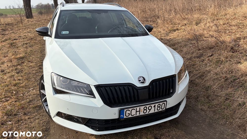 Skoda Superb 2.0 TDI 4x4 Sportline DSG - 8