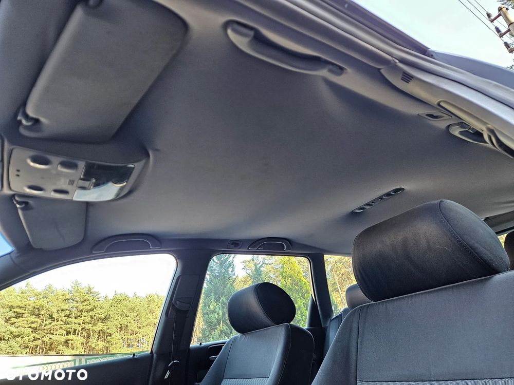 Audi A4 Avant - 16