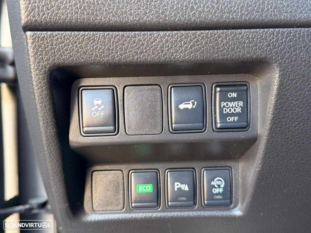 Nissan X-Trail 2.0 DCi Xtronic Tekna - 22
