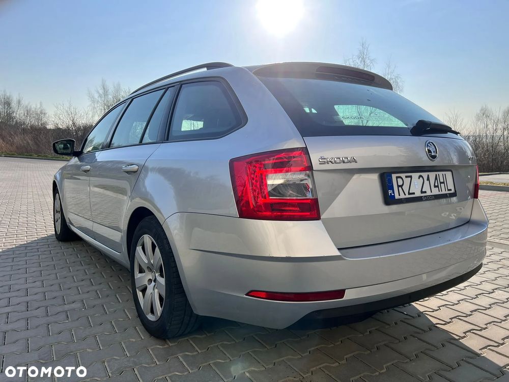 Skoda Octavia - 6