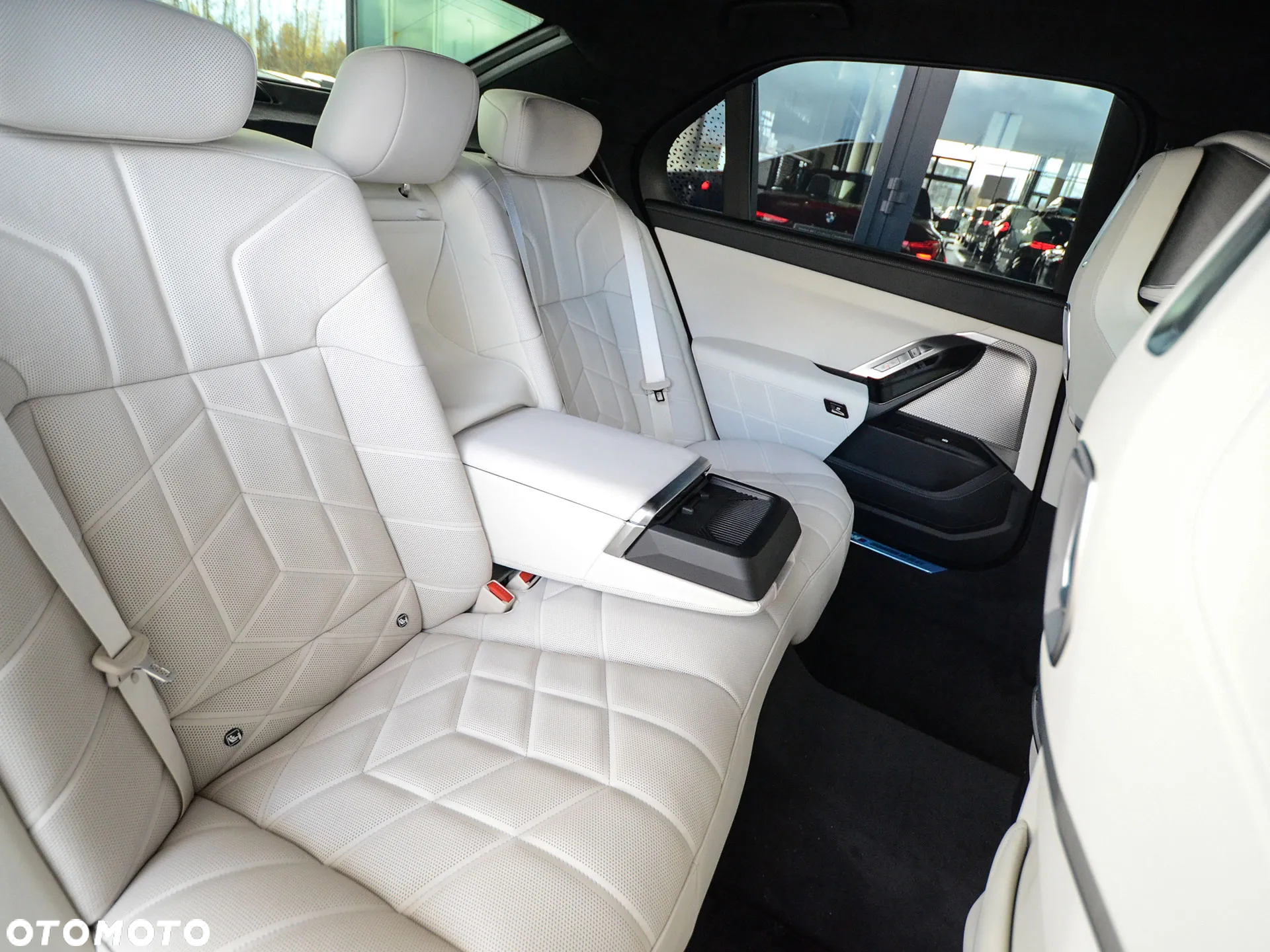 BMW i7 xDrive60 M Sport - 25