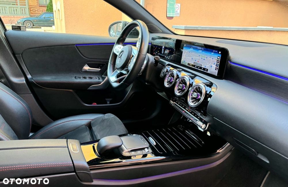 Mercedes-Benz Klasa A 200 7G-DCT - 6