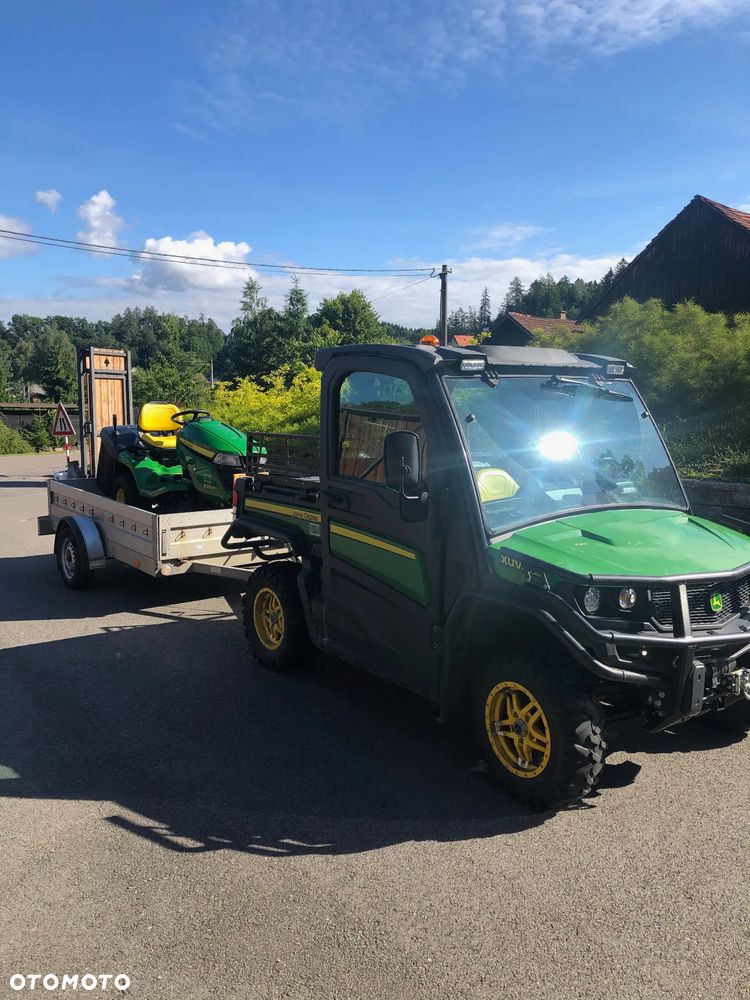 John Deere GATOR - 23