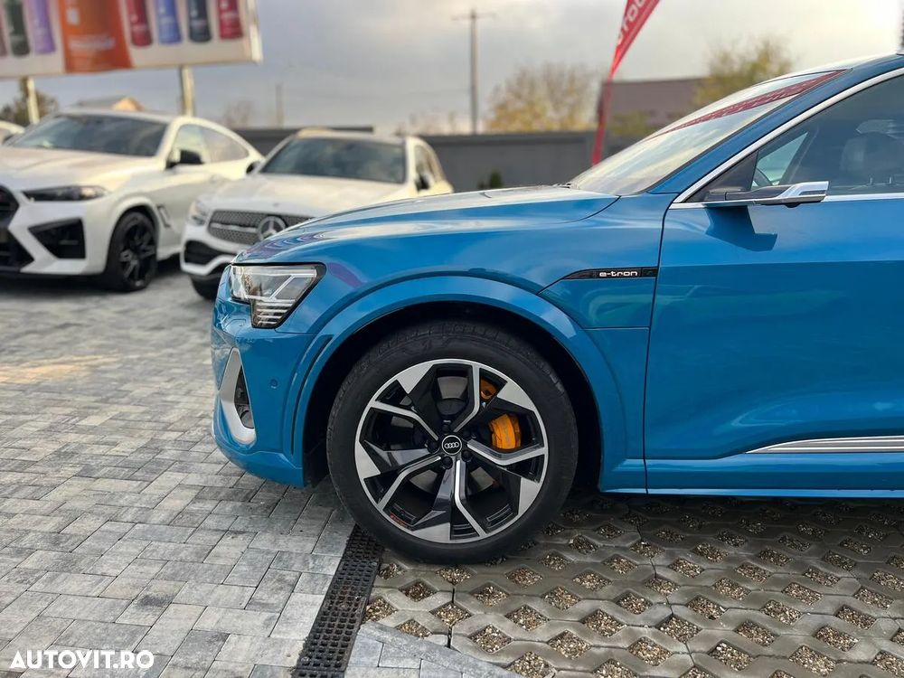 Audi e-tron quattro S - 10