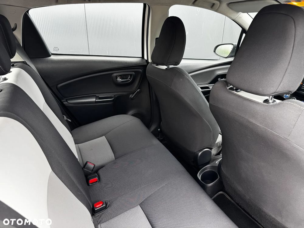 Toyota Yaris Hybrid 100 Premium EU6 - 11