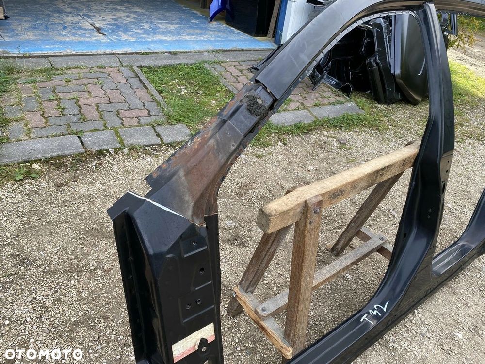 PRÓG LEWY SŁUPEK NISSAN X TRAIL T32 G6031-4CCMA NOWY ORYGINALNY - 4