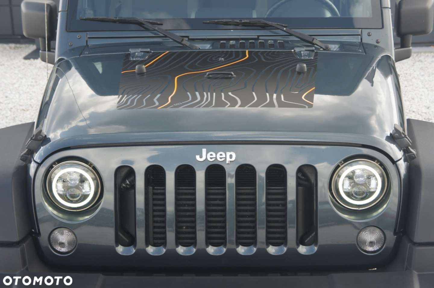 Jeep Wrangler - 16