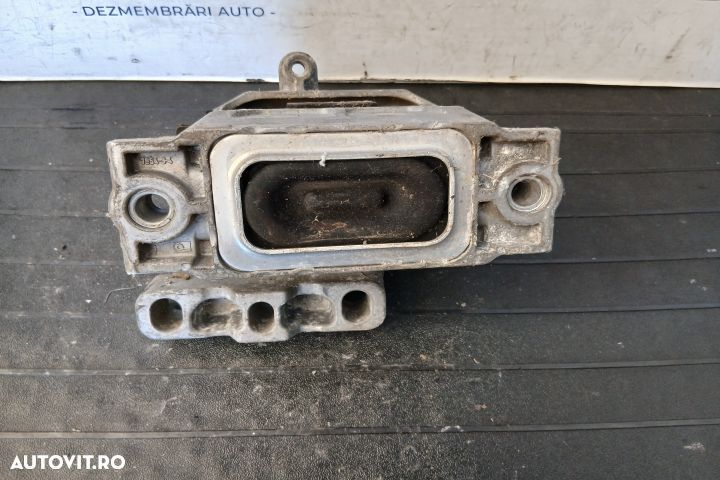 Suport motor dreapta 1K0199262CE 1K0199262CE Volkswagen VW Passat B6 - 2