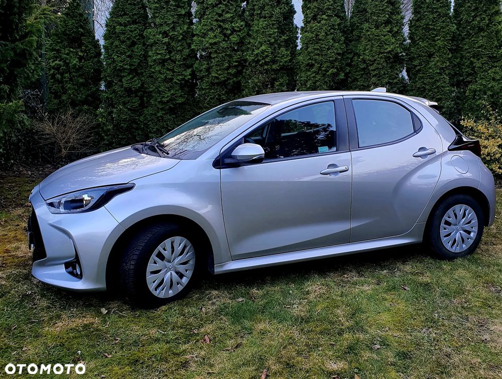 Toyota Yaris 1.5 Comfort CVT - 6