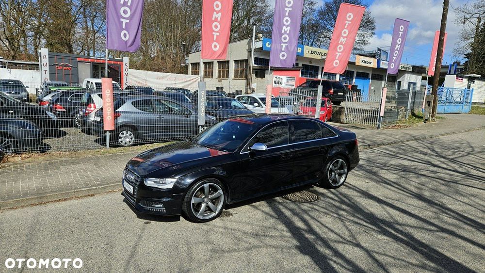 Audi S4 Limousine - 14