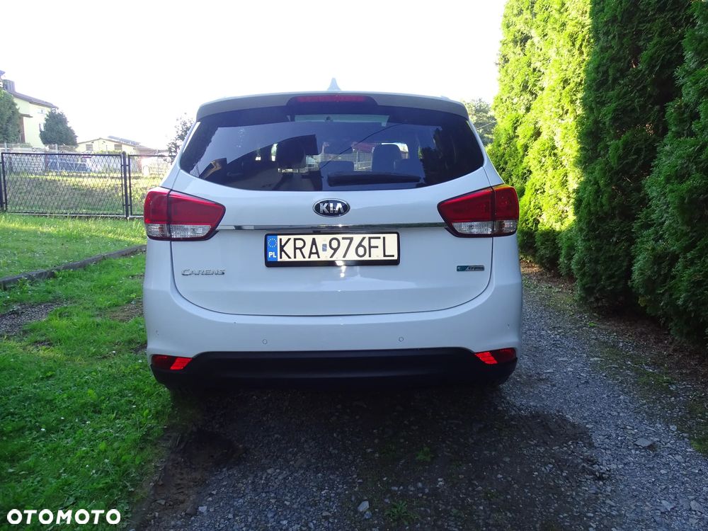 Kia Carens 1.7 CRDi Business Line 7os - 10