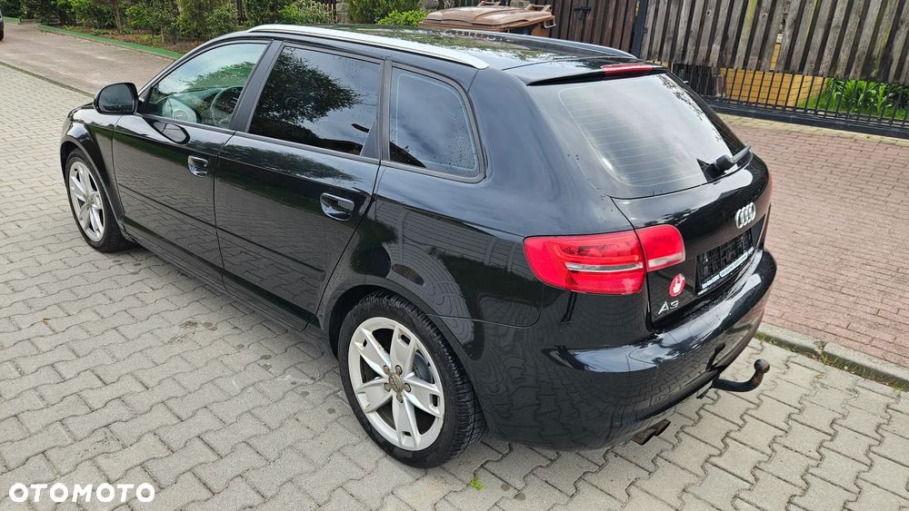 Audi A3 Sportback 1.4 TFSI Attraction - 4