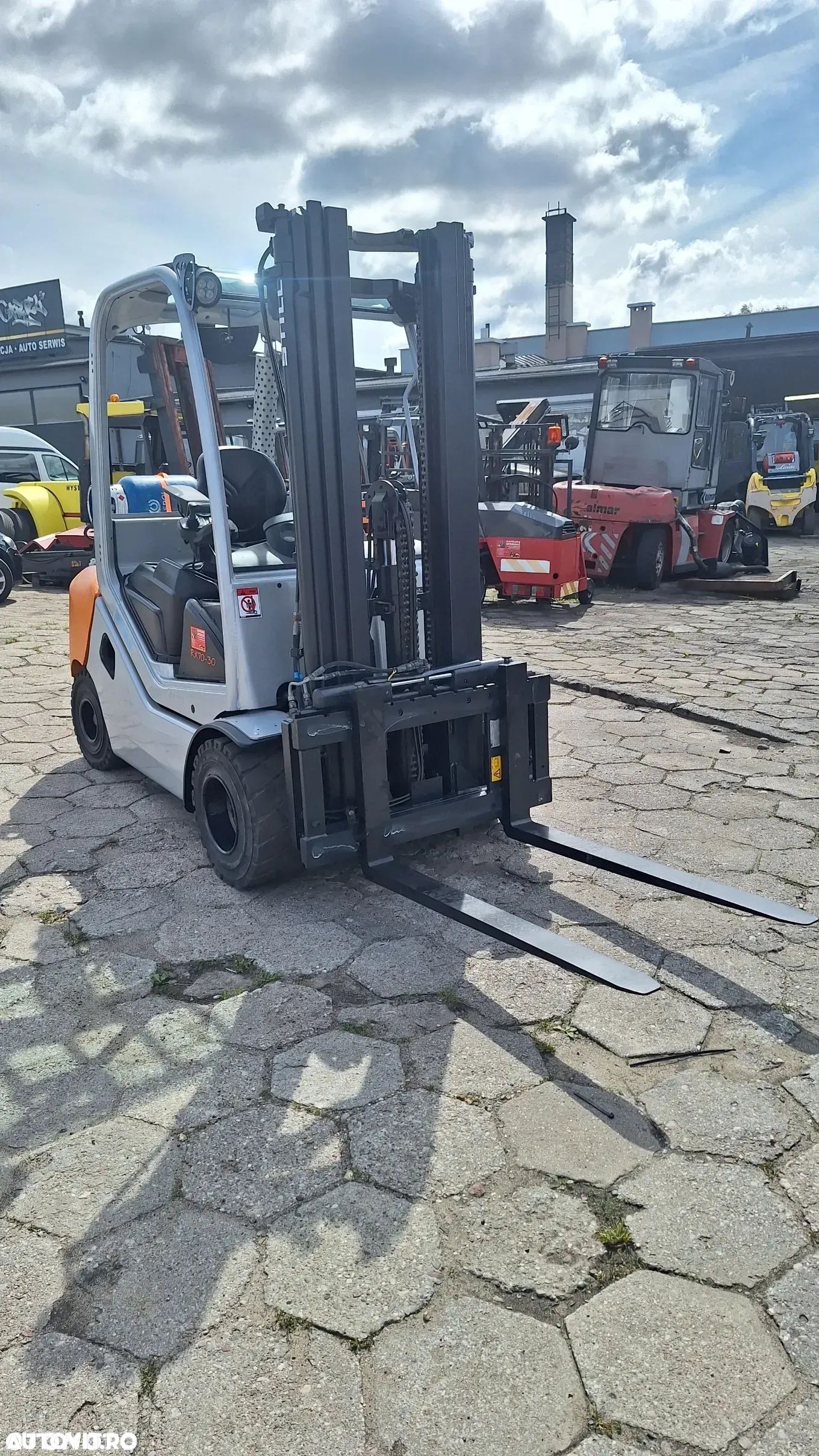 Still Still RX70-30T - 1