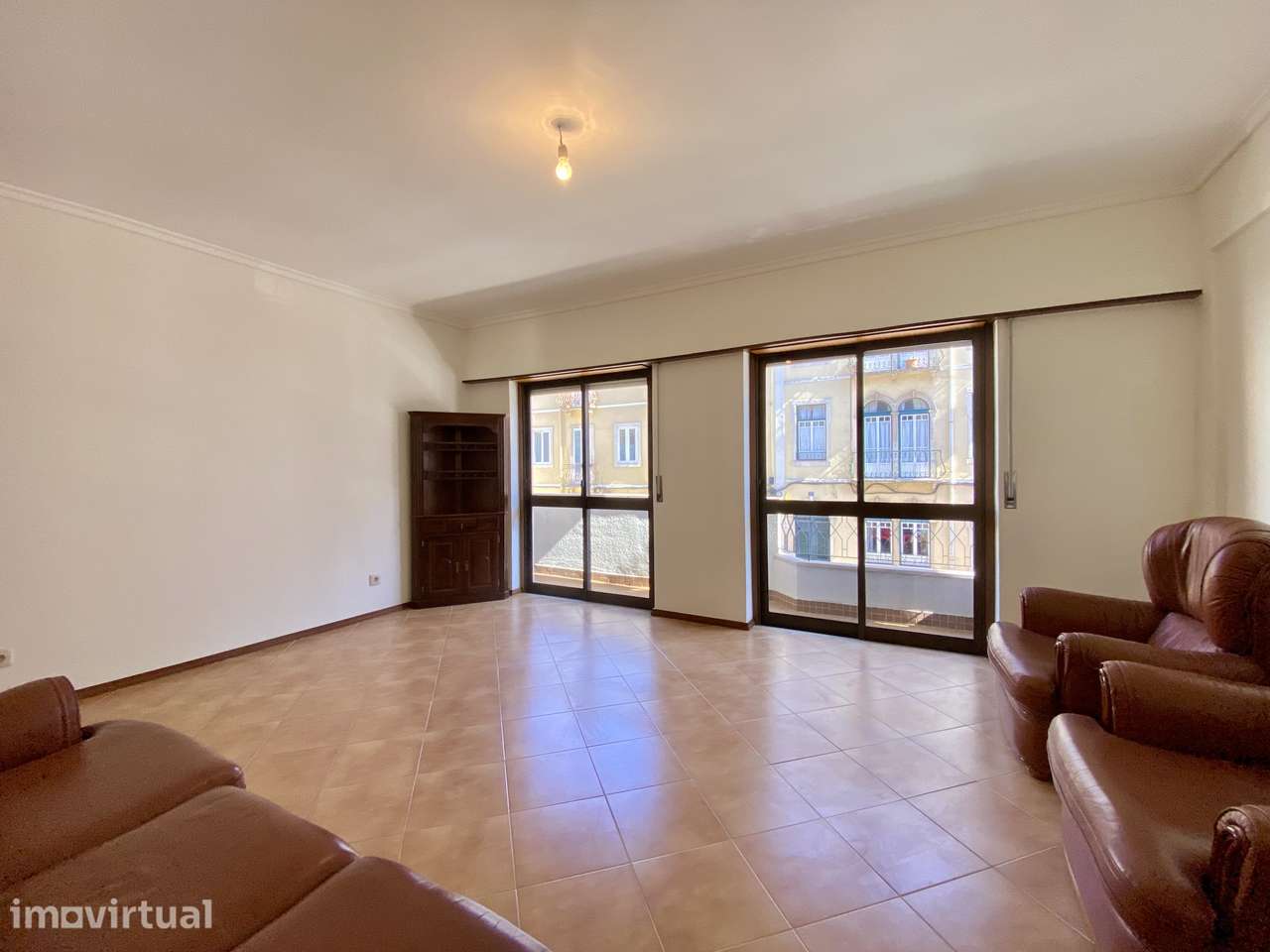 T3 Renovado com Terraço de 95 m²+Garagem + Arrecadação - Grande imagem: 5/19