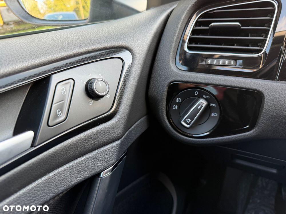 Volkswagen Golf Variant 1.4 TSI BlueMotion Technology Highline - 38
