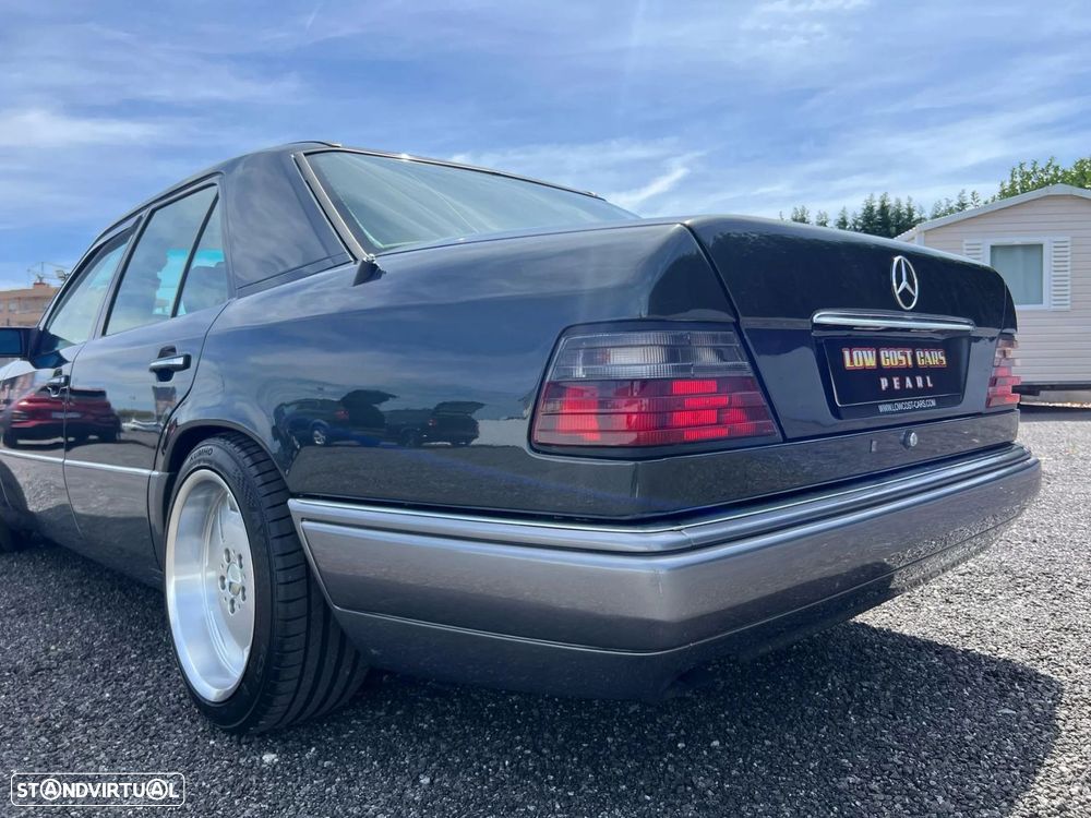 Mercedes-Benz E 280 Classic - 22