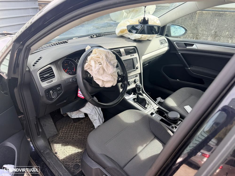 VW GOLF VII VARIANT 1.6 TDI DE 2016 MOTOR CXX EM CENTRO DE ABATE (FIM DE VIDA) - 3