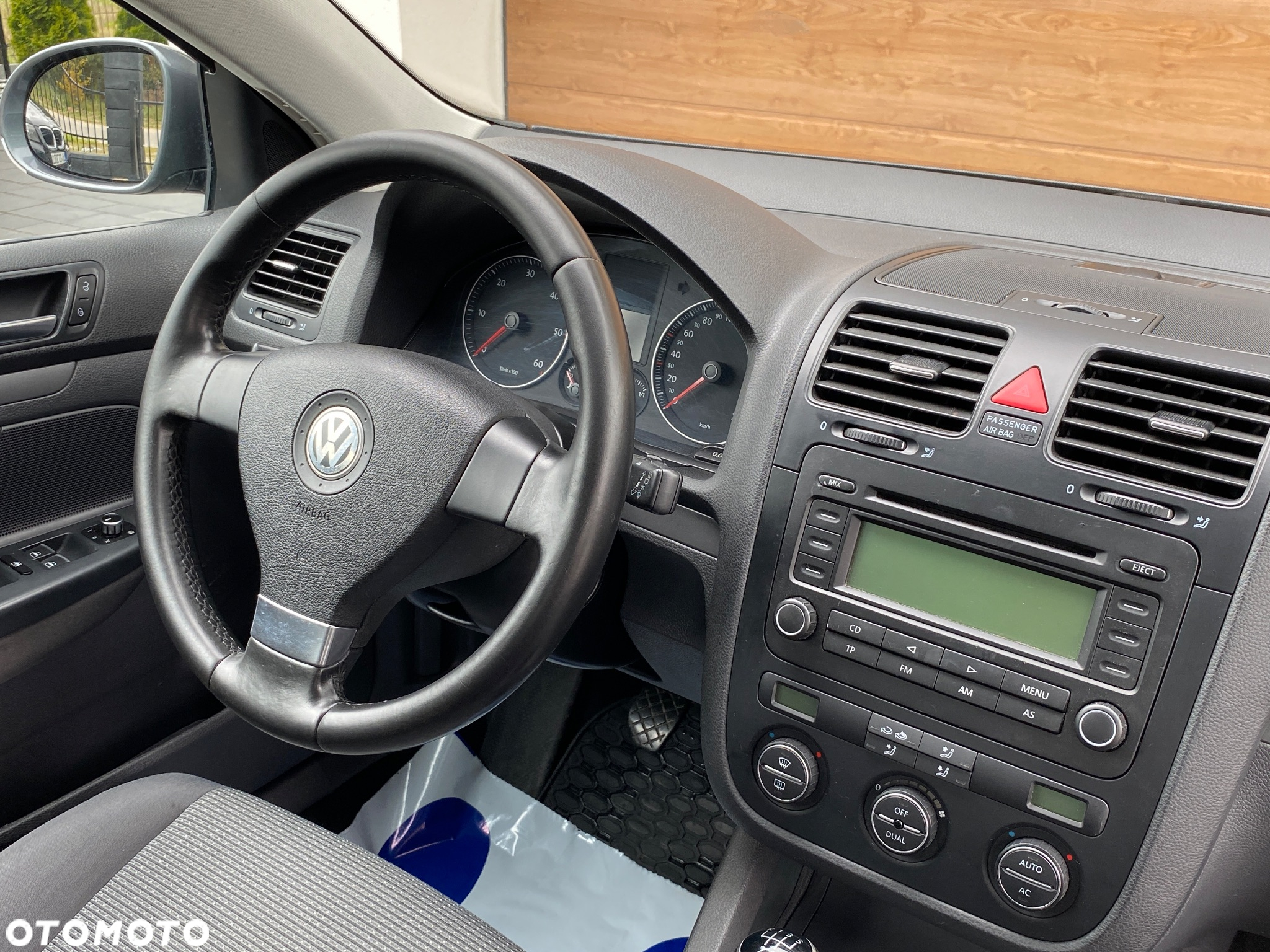 Volkswagen Golf 1.9 TDI DPF Edition - 36